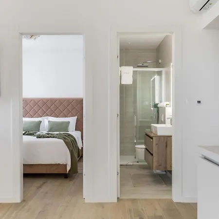 De Luxe Adriatic 1 & Adriatic 2 Апартаменты *