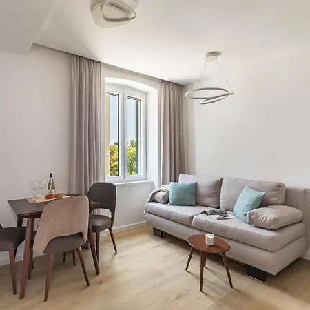 De Luxe Adriatic 1 & Adriatic 2 *