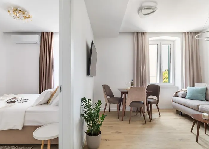 Apartamento De Luxe Adriatic 1 & Adriatic 2 *