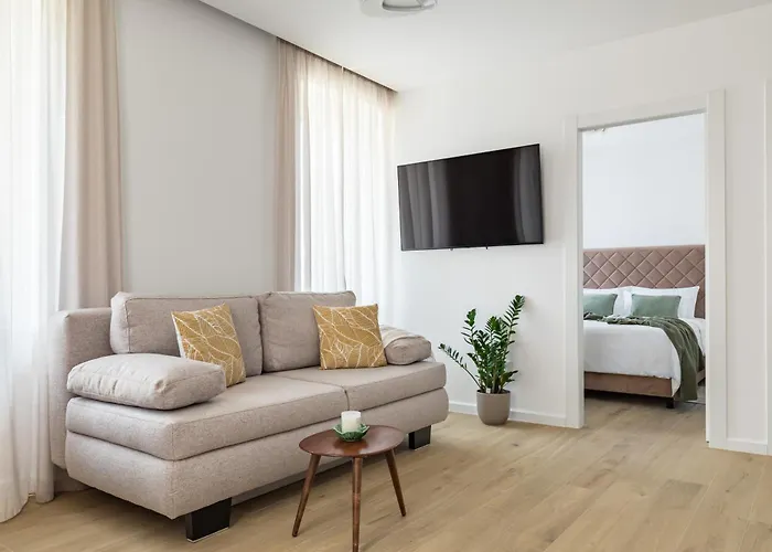 De Luxe Adriatic 1 & Adriatic 2 *